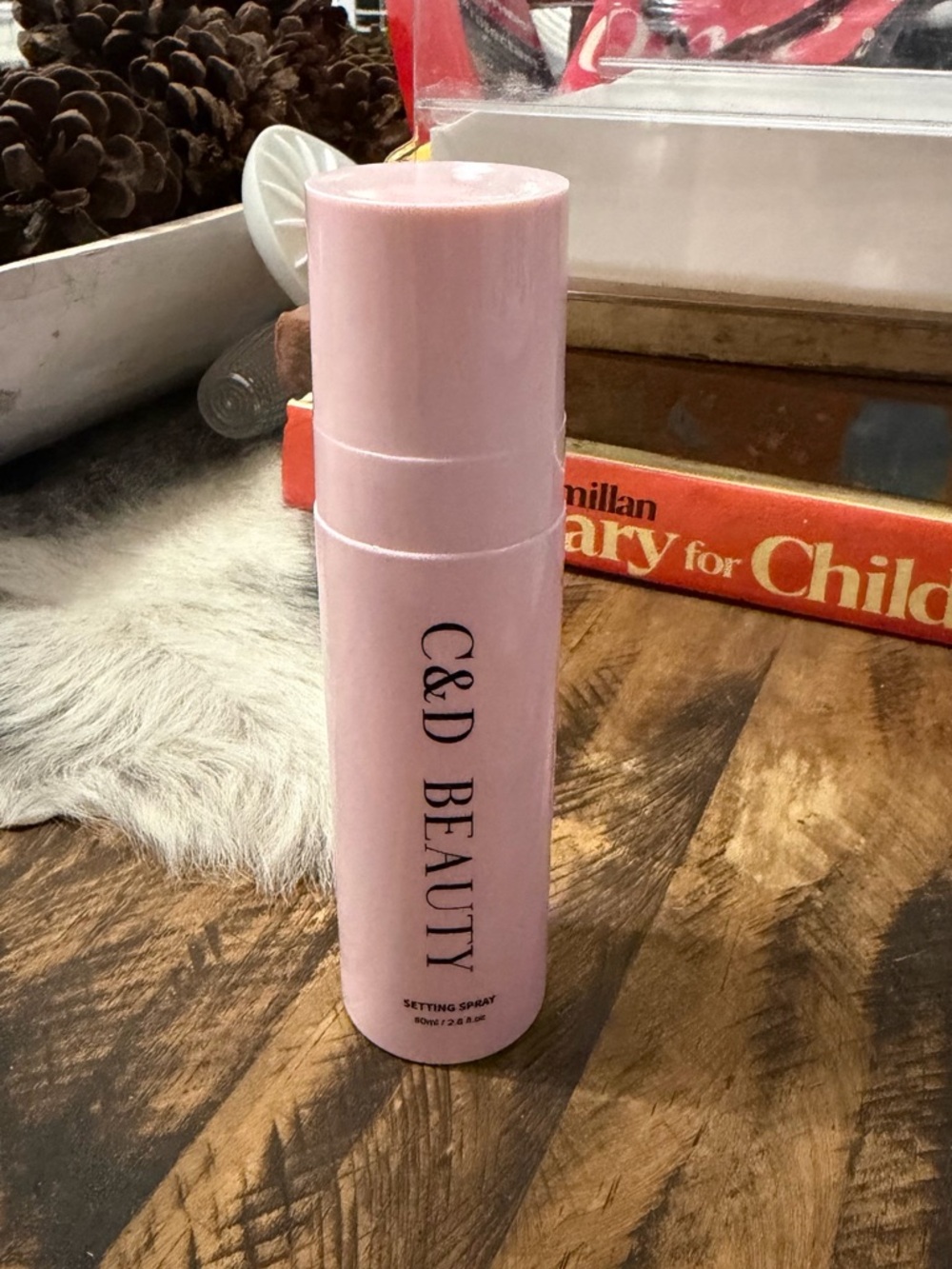 Pink Setting Spray - Lightweight Makeup Fixing Mist